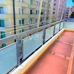 Rent 4 bedroom apartment of 100 m² in Genova