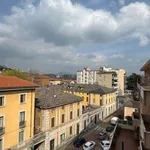 Rent 4 bedroom apartment of 150 m² in Varese