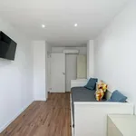 Rent a room of 75 m² in valencia