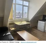 Rent 3 bedroom flat in Newcastle upon Tyne