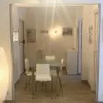 Rent 2 bedroom apartment of 60 m² in Rome