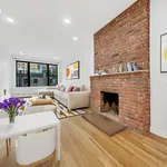 Rent 4 bedroom house in Manhattan