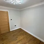 Rent 2 bedroom flat in East Midlands