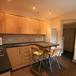 Rent 5 bedroom house in Leeds