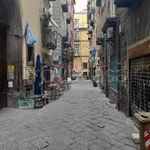 Affitto 2 camera appartamento di 50 m² in Napoli