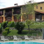 Rent 3 bedroom house of 100 m² in Padenghe sul Garda