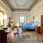 Rent 10 bedroom house of 550 m² in Bagno a Ripoli