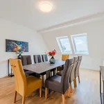 Rent 4 bedroom apartment of 130 m² in Berlin