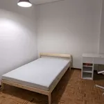 Rent a room in porto