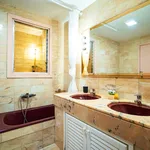 Rent a room of 140 m² in Sant Adrià de Besòs