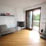 Rent 4 bedroom house of 185 m² in Fino Mornasco