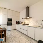 Rent 6 bedroom apartment of 145 m² in Florence