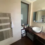 Rent 1 bedroom apartment of 70 m² in León