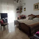 Rent 4 bedroom apartment of 150 m² in Reggio di Calabria