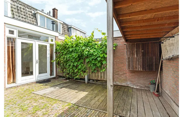 Huur 1 slaapkamer huis van 87 m² in Leiden