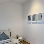 Miete 2 Schlafzimmer wohnung von 60 m² in Frankfurt am Main