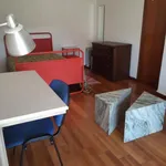 Alugar 4 quarto apartamento em Coimbra