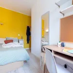 Rent a room of 50 m² in Padua