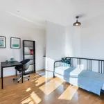 Rent 1 bedroom apartment of 27 m² in Düsseldorf