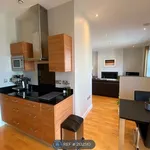 Rent 2 bedroom house in Leeds