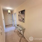 Rent 2 bedroom flat in Aberdeen