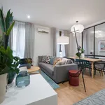 Rent 4 bedroom apartment of 75 m² in Madrid