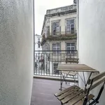 Rent 1 bedroom apartment of 35 m² in porto