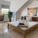 Rent 4 bedroom apartment of 76 m² in Düsseldorf