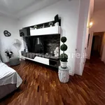 Rent 4 bedroom apartment of 100 m² in Naples