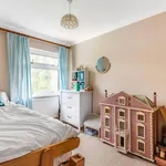 Rent 5 bedroom house in Woking