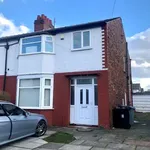 Rent 3 bedroom flat in North West England