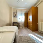 Rent a room of 95 m² in Fuenlabrada