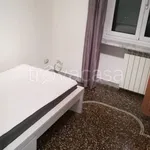 Rent 4 bedroom apartment of 80 m² in Genova