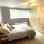 Rent 4 bedroom house in Preston