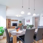 Rent 4 bedroom apartment of 135 m² in Düsseldorf