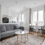 Rent 2 bedroom apartment of 31 m² in Paris