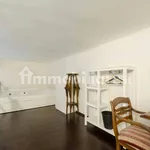 Rent 3 bedroom apartment of 100 m² in Genoa