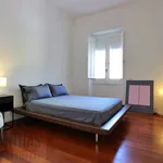 Rent 5 bedroom apartment of 150 m² in Cagliari