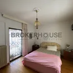 Rent 2 bedroom apartment of 110 m² in Voúla