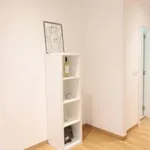 Rent 2 bedroom apartment in Lisbon