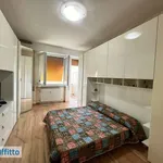 Rent 2 bedroom apartment of 75 m² in Genoa