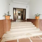 Rent 1 bedroom apartment of 35 m² in Prague