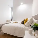 Rent 9 bedroom apartment in Madrid