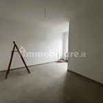 Affitto 4 camera appartamento di 100 m² in Giugliano in Campania