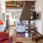 Rent 1 bedroom apartment of 70 m² in florence