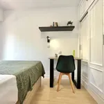 Rent a room in madrid