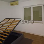 Rent 2 bedroom apartment of 104 m² in Amadora