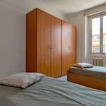 Rent 1 bedroom apartment in milan