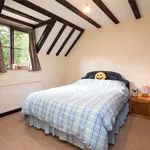 Rent 4 bedroom house in Bedfordshire