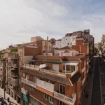 Rent 6 bedroom apartment in Barcelona